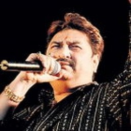 Kumar Sanu en Vivo